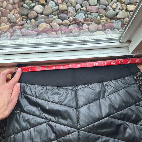 Krimson Klover Women’s Carving Skirt - Picture 6 of 7